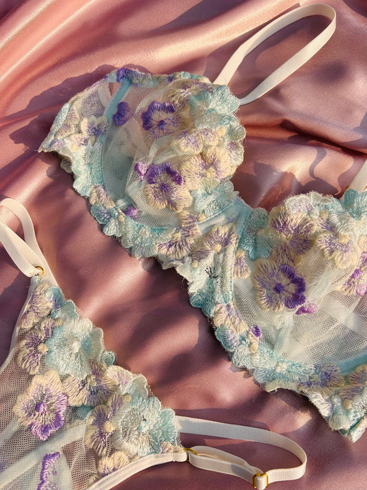 Opaline Bloom